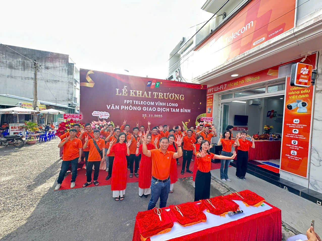 văn phòng fpt tam binh